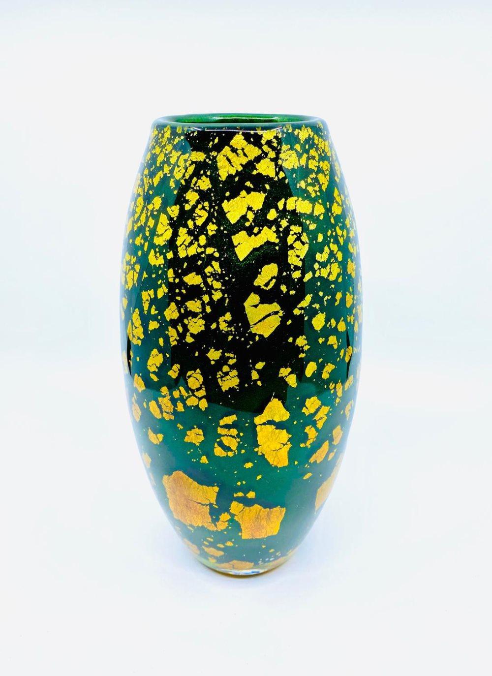 Gyllene Tider - Konstglas Vas - Adventurin grön Unik design Robert Oldergaarden