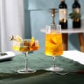 Pikkukuva 2 / 3: Olutlasi jalassa - 40 cl, jossa on uurrettu viimeistely