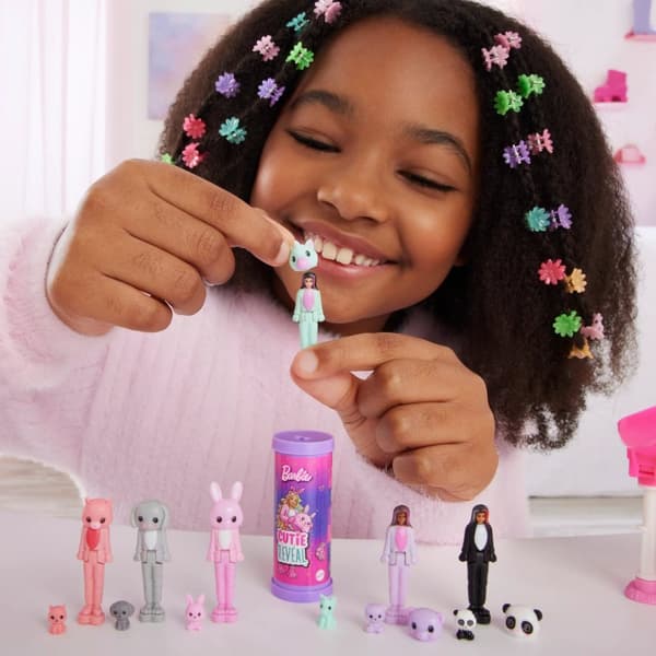 Barbie Mini Barbieland Cutie Reveal