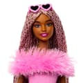 Miniatyrbillede 4 af 5: Barbie Deluxe Style Dukke Flettet hår med pink tøj