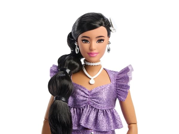 Barbie Deluxe Style Purple Shorts Indian Doll