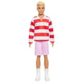 Miniatyrbild 1 av 3: Barbie Fashionistas Ken Docka Röd/vit randig tröja HYV01