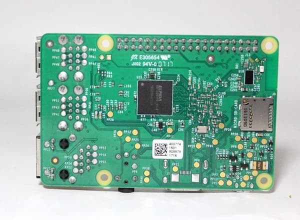 Barebones Raspberry pi - 3B - 3 modell B+