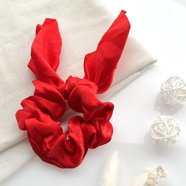 Chouchou Foulard Kort för Hår i Satin Elegant Röd Röd
