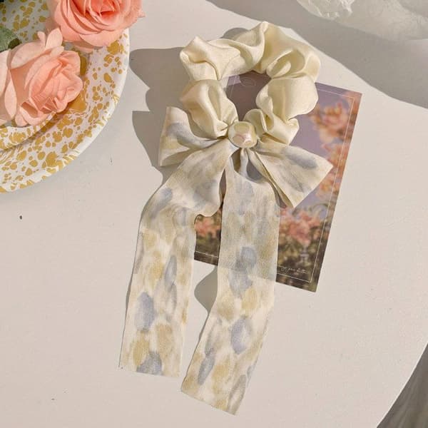 Chouchou Foulard Lång för Hår i Siden med Knut Tryckt Ren Beige Beige