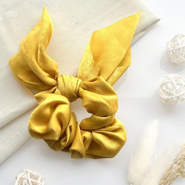 Chouchou Foulard Kort för Hår i Satin Elegant Gul Gul