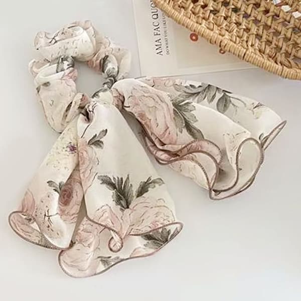 Chouchou för Hår i Tjockt Maxi Blommigt Bohemiskt Chic Vitt