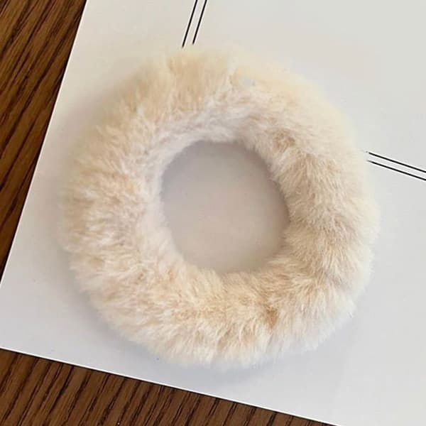 Chouchou Klassisk för Hår i Ljus Beige Fuzzy Päls