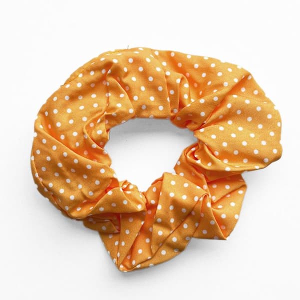 Chouchou Klassisk för Hår i Mjukt Bomull med Retro Chic Prickar Orange Orange