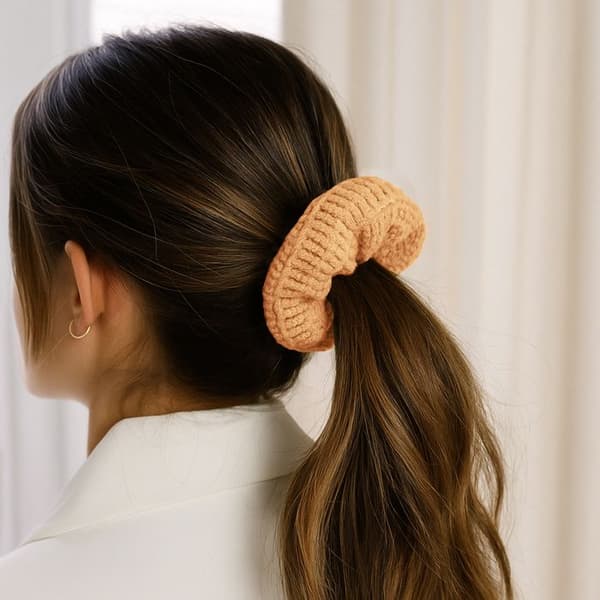 Chouchou Klassisk för Hår i Retro Gul Velourstickat