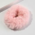 Miniatyrbild 2 av 3: Chouchou Klassisk för Hår i Fuskpäls Fluffy Mjuk Pastellrosa