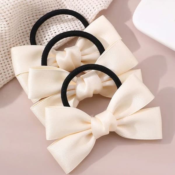 Set med 3 Casual Hårsnoddar med Delikat Satsingeband Beige