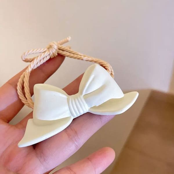 Snygg Casual Hårband med Knyten i Charmig Beige Akryl