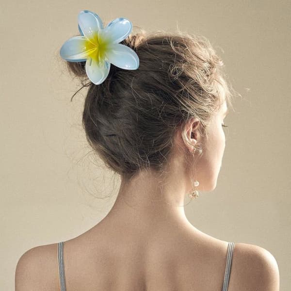 8 Stycken Hårklämmor Blomma, Plumeria Klipp, Stora Antislipp Klämmor, Fake Blommor till Hår