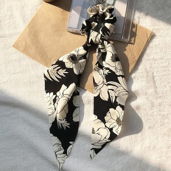 Chouchou Foulard Lång för Hår i Tjock Blommig Oversize Casual Svart