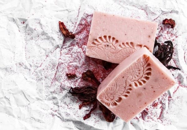 Ministry of Good Soap Soaps and shower gels - Hibiskus Soap 100g