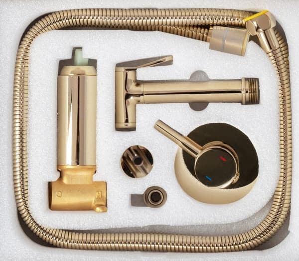 Loop Gold indbygget bidetarmatur, guldfarvet