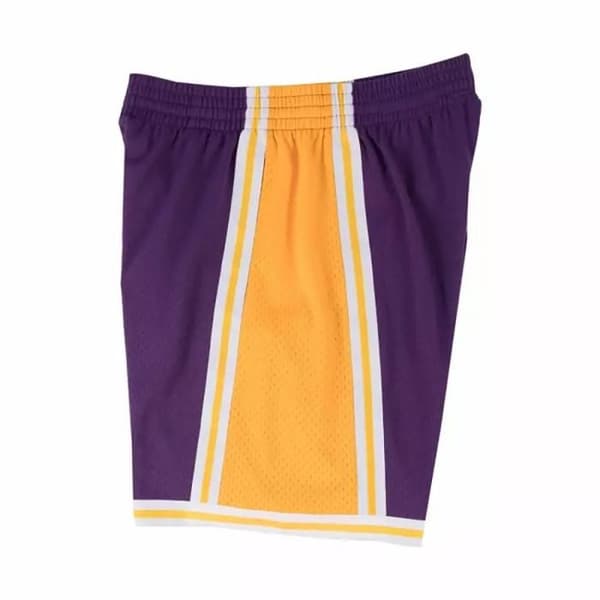 Kort NBA Los Angeles Lakers 1984-85 Mitchell & Ness Swingman Lila för Herr -Mitchell & Ness- Storlek: L