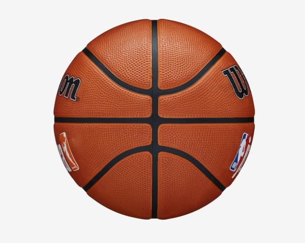 Wilson WZ3011801XB7, Ruskea, Ulkona, Yksivärinen, NBA, Unisex, Jokaiselle vuodenajalle