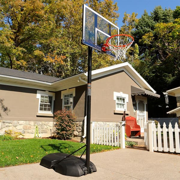 Lifetime Uv 100 244-305 Cm Modstandsdygtig Basketball Kurv Justerbar Højde 244-305 Cm Rød,Hvid 305 cm