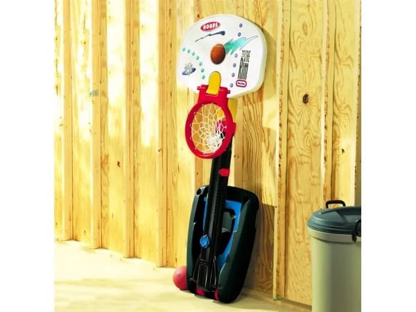 Little Tikes Easy Store Basketball Set, Kannettava, Viuhkanmallinen