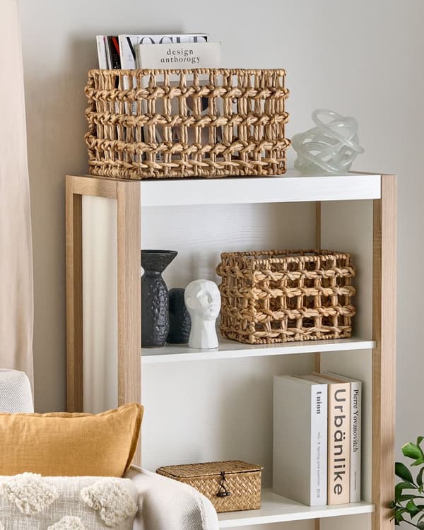 Uppsättning med 2 Korgar Ljus Vatten Hyacint Metallram Handgjorda Hem Tillbehör Liten Förvaring Boho Rustik Stil Vardagsrum Sovrum