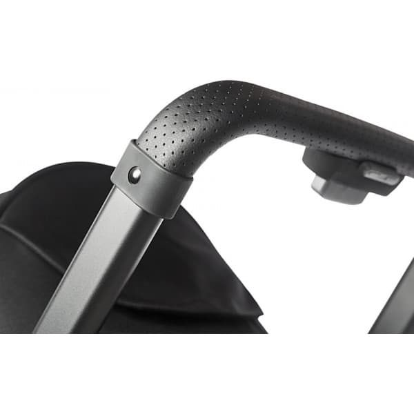Ergobaby Metro+ -matkarattaat, Black