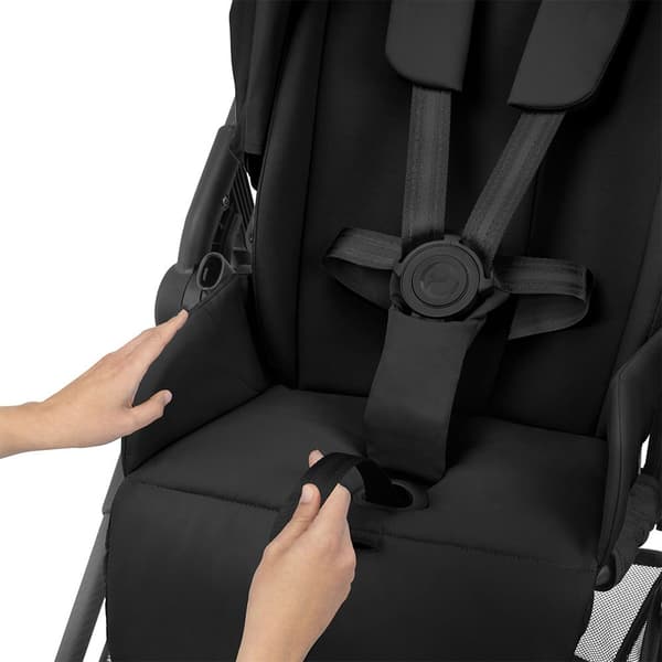 Cybex Melio Lastenvaunut Musta