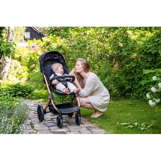 Momi - Estelle Dakar Klapvogn Ginko