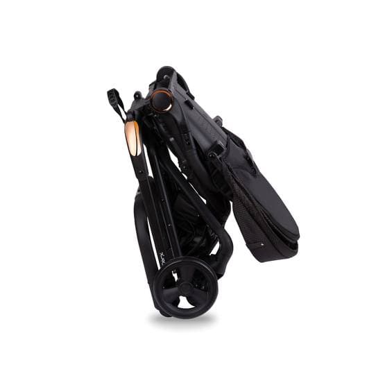 Momi - Adelle Ram Black and Red