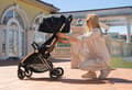 Miniatyrbillede 10 af 11: Lorelli Quick - automatisk foldbar klapvogn op til 22 kg | Grå