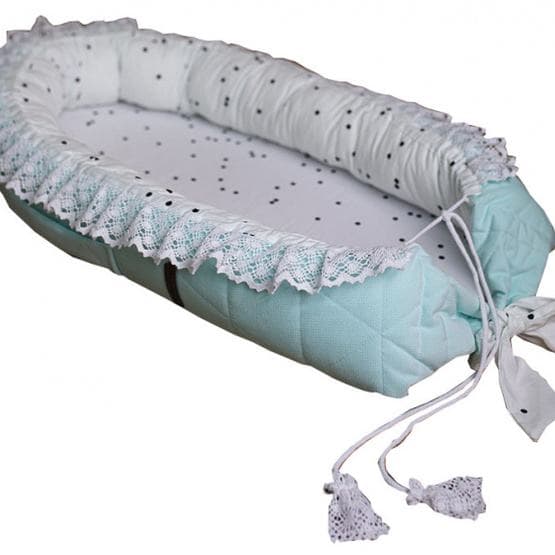 Kinder Hop - Babynest Triangles velvet Ljusblå/Vit