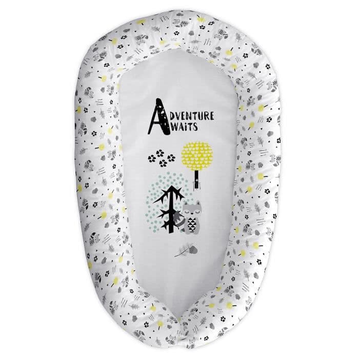 TANUKI - ÄVENTYR VÄNTAR liggkudde 48x90 cm - Airballon - Vändbart och avtagbart överdrag - 100% bomull - Vit / Svart