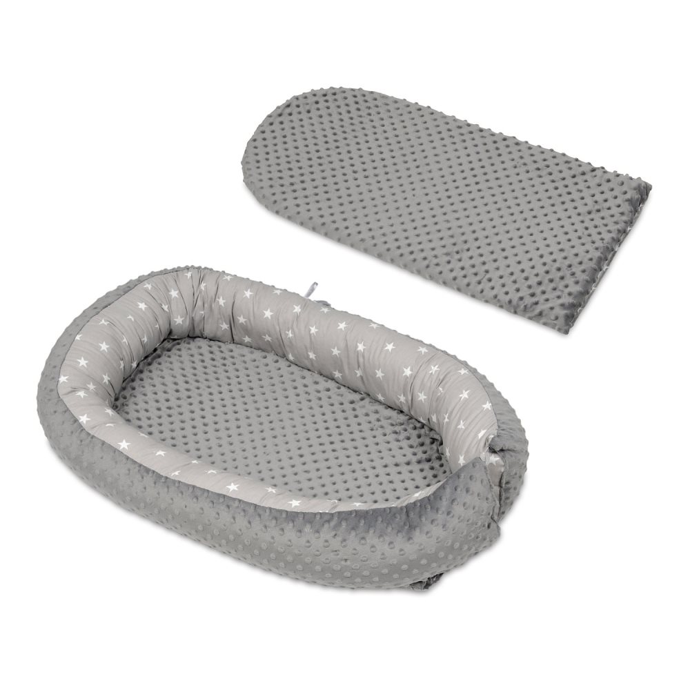 Babynest - babynest - 0-8 månader - 82x54cm - vita stjärnor på grått - grått