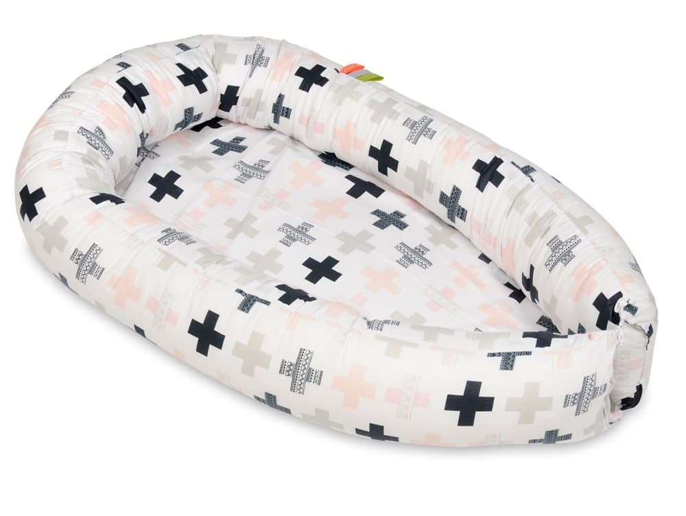 Babynest - babynest - 0-8 månader - 100% bomull - 82x54cm - rosa kors