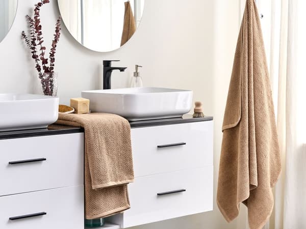 Sæt med 2 Badelagner Håndklæder Beige Terry Bomuld 100 x 150 cm Chevron Mønster Tekstur Badehåndklæder