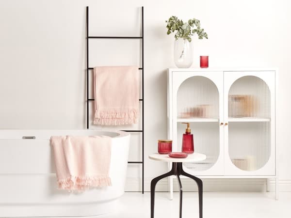 Sett med 2 Håndklesett Rosa Bomull Polyester Frotté 100 x 150 cm Frynser Håndklær Tekstil Tilbehør Bad Baderom