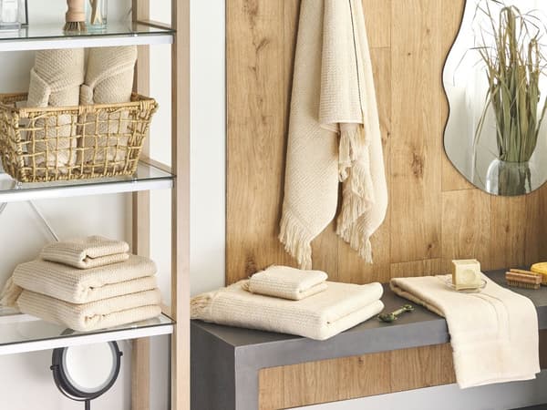 Sett med 2 Håndklesett Beige Bomull Polyester Frotté 100 x 150 cm Frynser Håndklær Tekstil Tilbehør Bad Baderom
