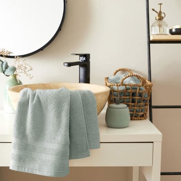 "Spa" handduk 50 x 100 cm - 400 gr-m² - Färg: "Spa" Celadon
