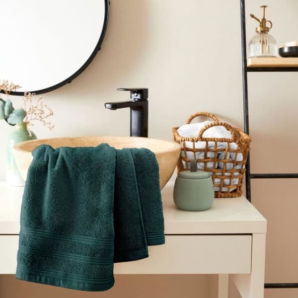 "Spa" handduk 50 x 100 cm - 400 gr-m² - Färg: "Spa" Emerald