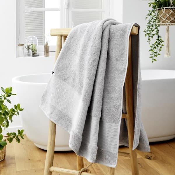 Maxi badhandduk GARANCE 100% ekologisk bomull 600 g-m² 90 x 150 cm färg Nuage