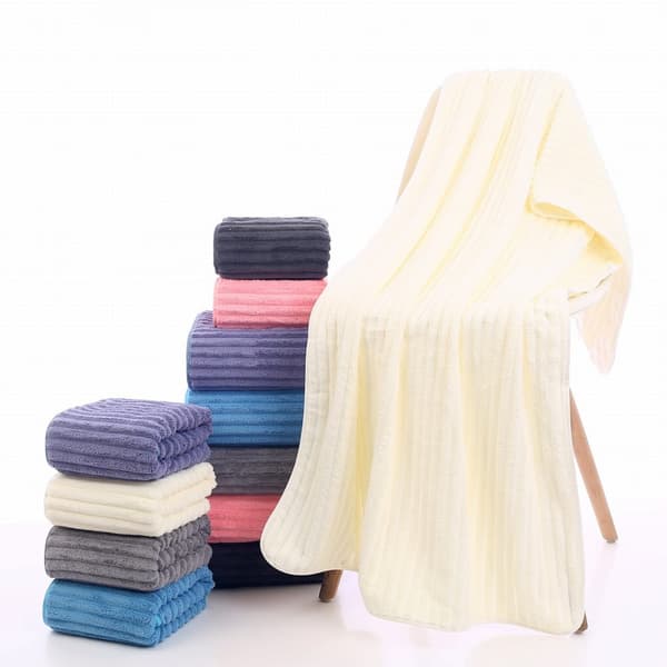 Set med mikrofiberhanddukar - 50/100 cm och 70/140 cm, ecru vågmönster