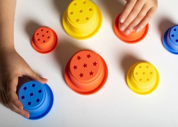 Little L - Häckande koppar i silikon - COOL KIDS PROJEKT