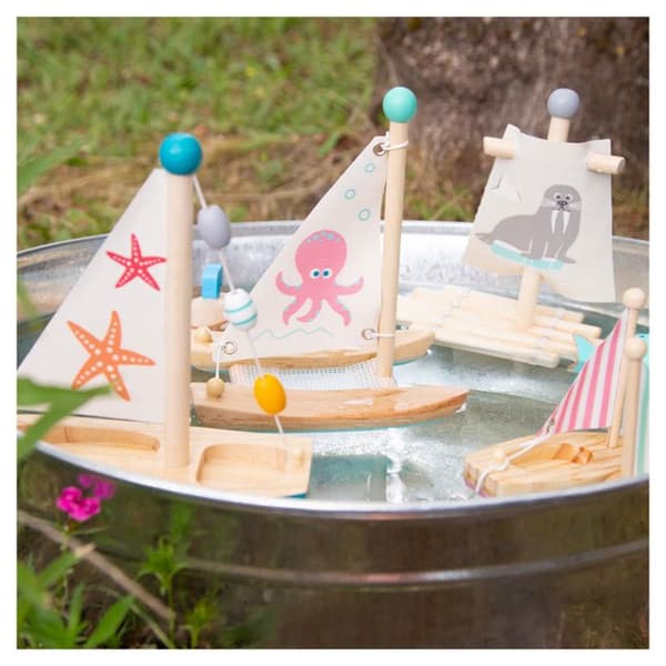 Liten fotsällskap - Vattenleksak Sailboat Starfish - LEGLER