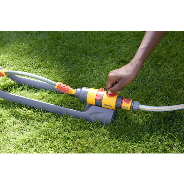 Hozelock 100-100-265 AquaSave Pro 350 Oscillerande sprinkler 350 m² (max.)