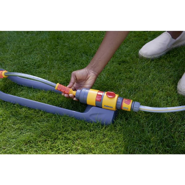 Hozelock 100-100-265 AquaSave Pro 350 Oscillerande sprinkler 350 m² (max.)