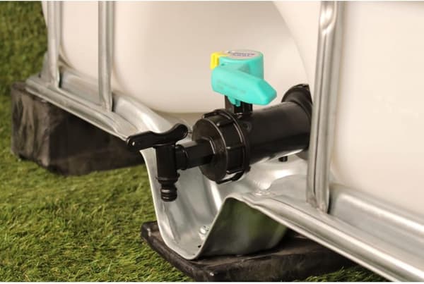 Tilslutning S60X6 - HDPE-hane til 1000 L vandtank