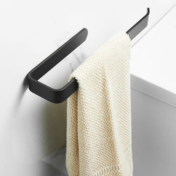 Kiran loft håndklædeholder sort
