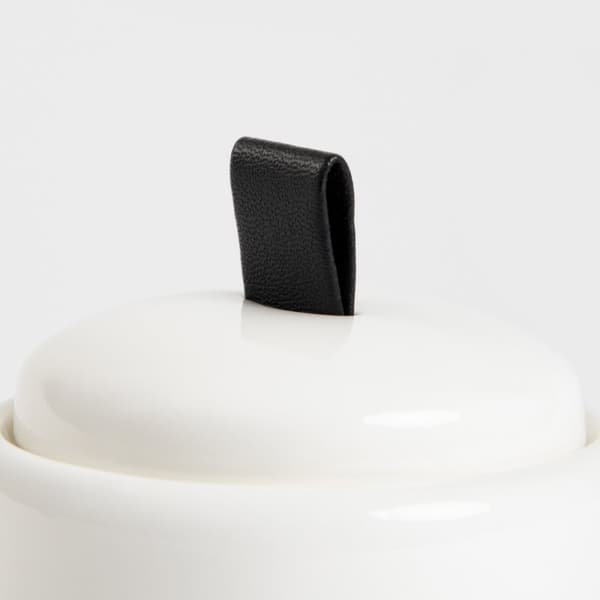 Container | DORSEY | med gravhund hvid | 9,1x11,1cm | 732744