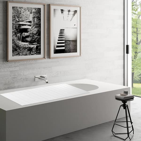 Fällbart badlock, vattentåligt och dammtåligt, storlek 170x70 cm, modern design i vit träådring.